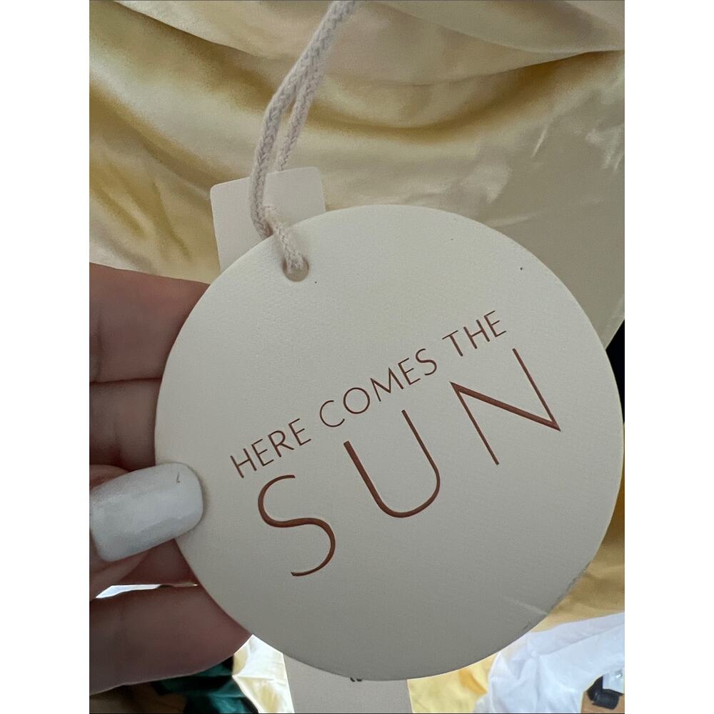 NEW! REVOLVE Australia SHOWPO Her Comes the Sun Celix satin maxi dress US M - Picture 5 of 11